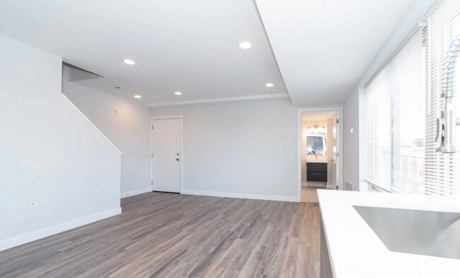 Foto del edificio - 1261-63 N Newkirk St