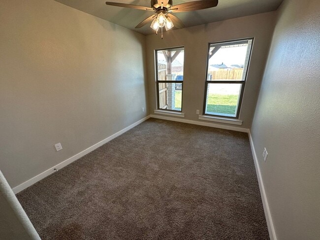Building Photo - Brand new in The Meadows!