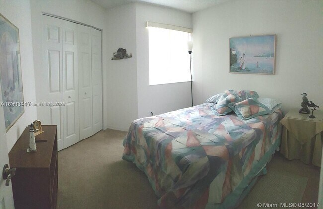 Foto del edificio - 2324 SE 23rd Rd