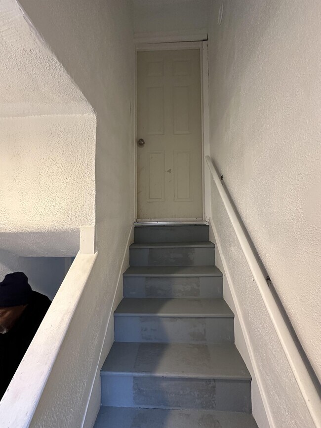 127 Ashdale Ave, Syracuse, NY 13206 Townhome Rentals in Syracuse NY