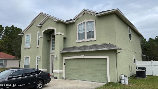 Building Photo - 10853 Brandon Chase Dr