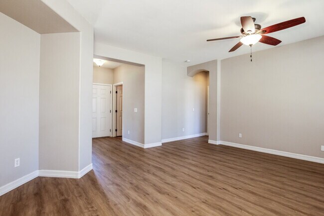 Building Photo - 18782 E Kingbird Dr