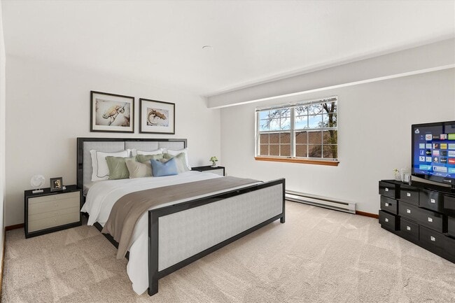 Interior Photo - Apple Valley Associates LLC