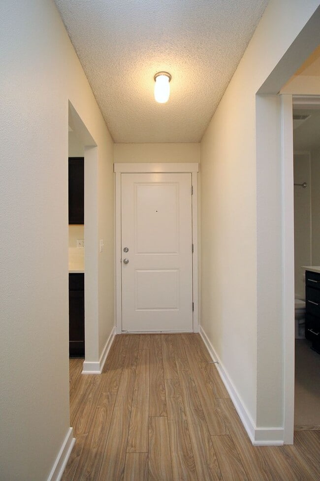 Foto del edificio - 2725-2743 SE Taylor St