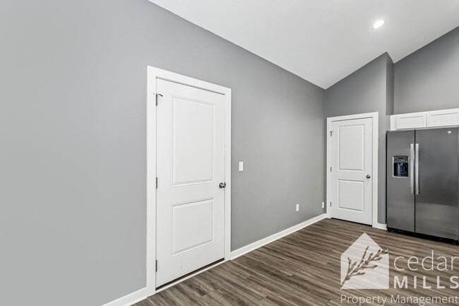 Building Photo - Maize 3 bed 2 bath!