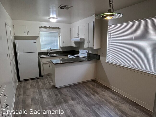 Building Photo - 2 br, 1 bath House - 1130 Agatha Way