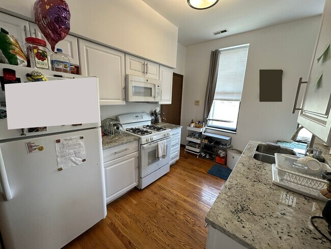 Foto del edificio - 1362 W Crystal St