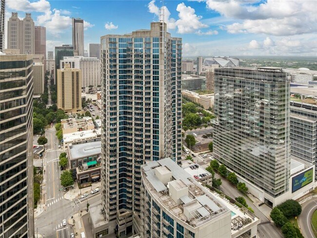 Foto del edificio - 400 W Peachtree St NW
