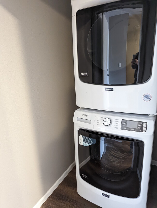 Building Photo - Nexus Apartments