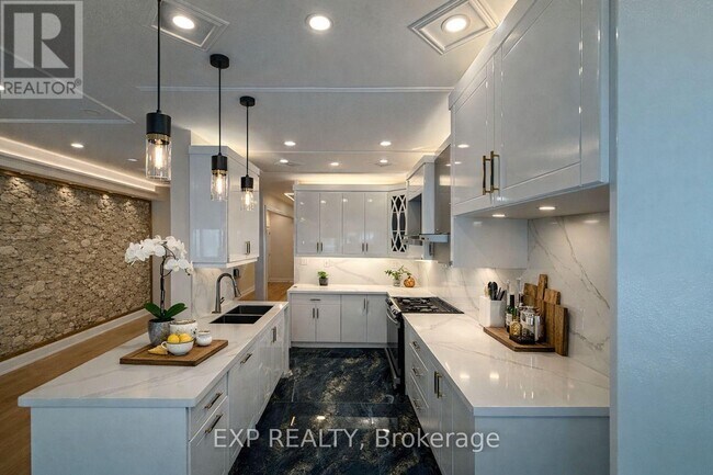 Building Photo - 14 Portrush Trail