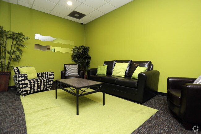 Tailor Lofts Apartments Chicago Il Study Lounge Tailor Lofts