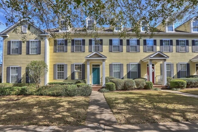 Photo - 3979 Four Oaks Boulevard Townhome