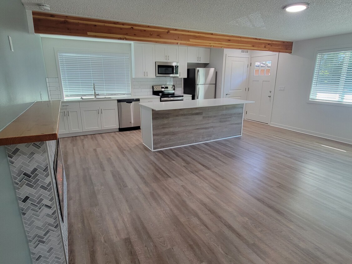 7809 Timber Hill Dr Unit D, Everett, WA 98203 7809 Timber Hill Dr