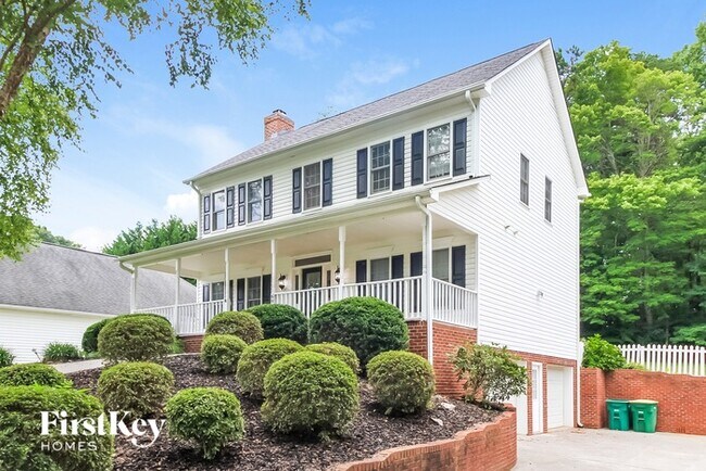 Foto del edificio - 6845 Greenbrook Dr