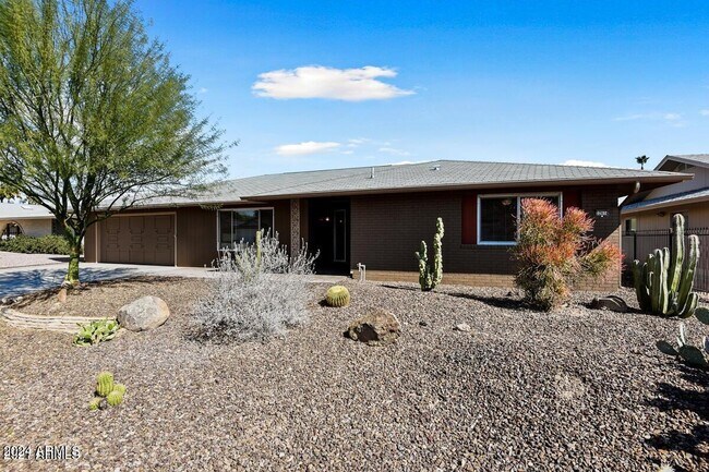 Building Photo - 12614 W Paintbrush Dr