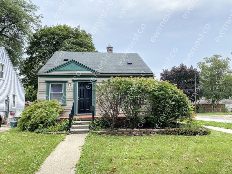 Primary Photo - 3761 Detroit St