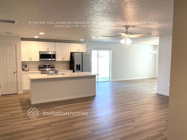 Foto del edificio - 813 New Zealand Ave NW