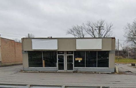Building Photo - 3913-3915 Sauk Trail