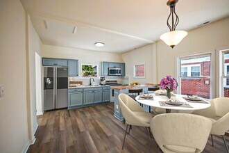 Building Photo - 4313 Wallace St