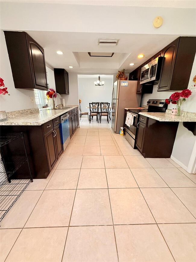 Foto del edificio - 6905 NW 15th St