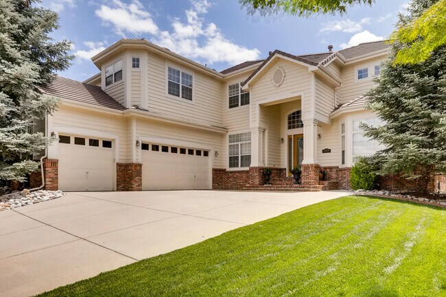 Building Photo - 22028 E Ridge Trail Dr