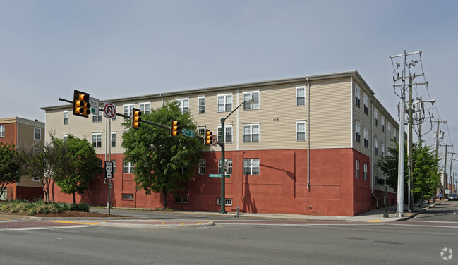 Foto del edificio - Cary-Belvidere Apts. Phase Two