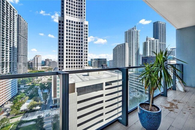 Foto del edificio - 68 SE 6th St