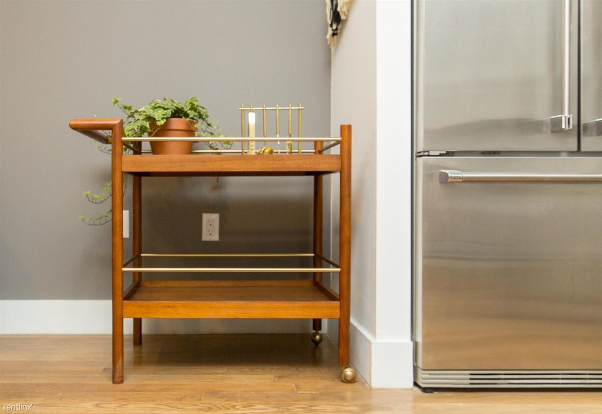 117 Albany Ave, Brooklyn, NY 11213 Condo for Rent in Brooklyn, NY