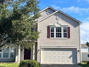 Building Photo - 10400 Hickory Hill Dr