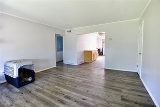 Building Photo - 6117 Ira Ave