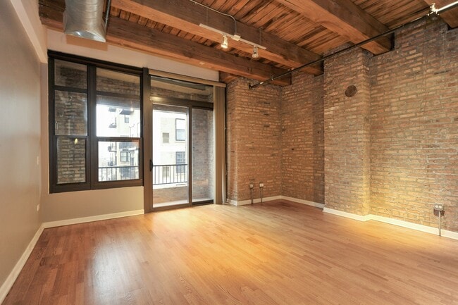 Building Photo - 1503 S State St