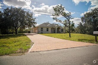 Building Photo - 19320 Oberly Pkwy