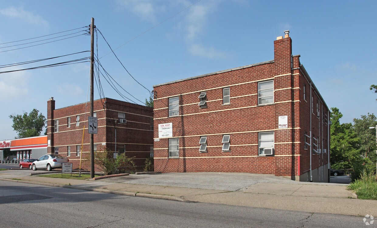 Primary Photo - 5661-5665 Glenway Ave