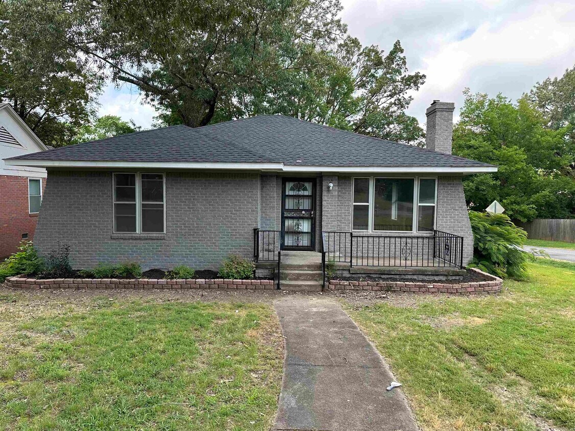 Foto principal - 1400 S Pierce St