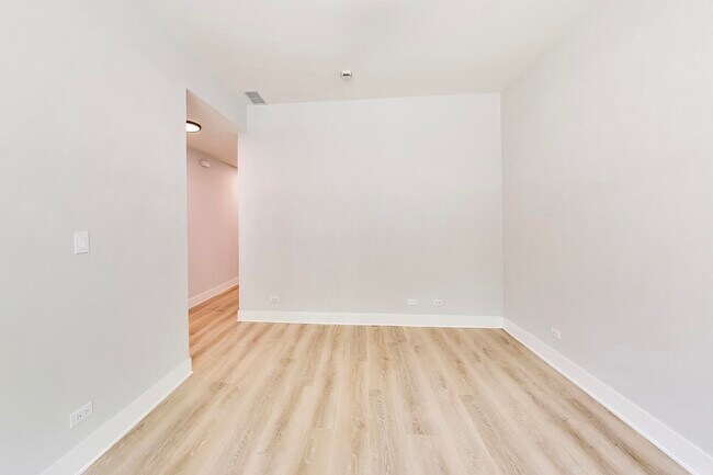 Foto del edificio - 1823 S Fairfield Ave