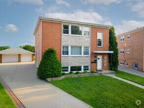 Building Photo - 8063 W Churchill Ave