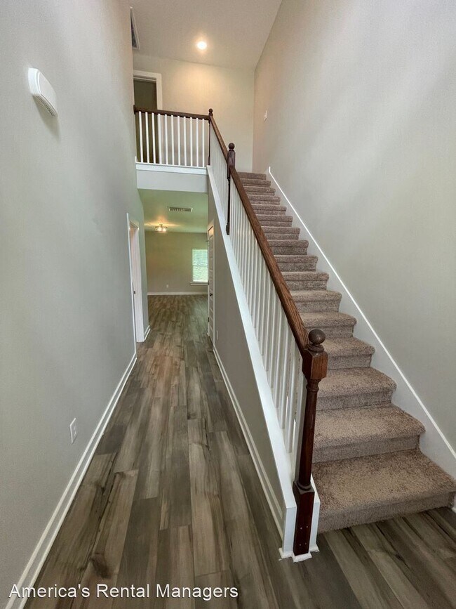 Building Photo - 4 br, 2.5 bath House - 337 Shiloh Creek Drive