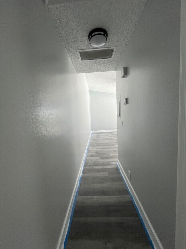 Foto del edificio - 1573 Hawthorne Pl