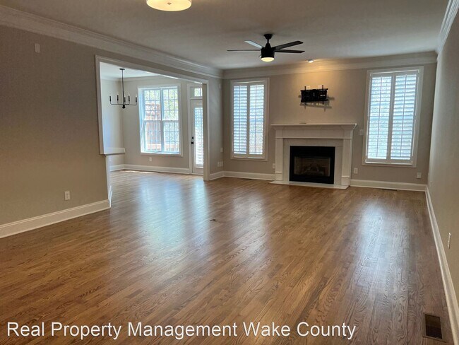 Building Photo - 3 br, 2.5 bath House - 7202 Summit Waters ...
