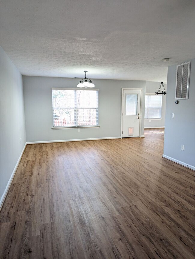 Building Photo - 857 Sugarloaf Run, Williamsburg, VA 23188