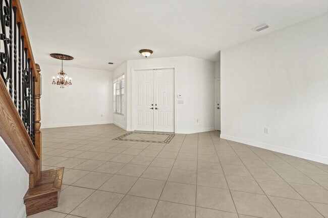 Building Photo - 17464 SW 47th Ct