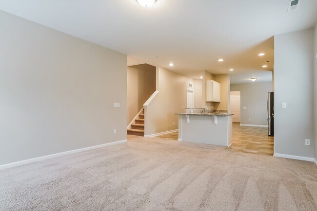 Building Photo - 5228 Calhoun Pl