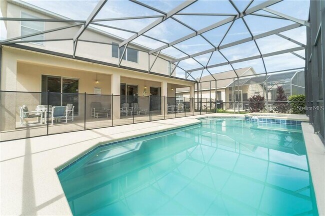 Building Photo - 2646 Emerald Island Blvd