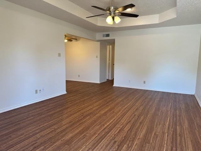 Foto del edificio - 803 White Rock St