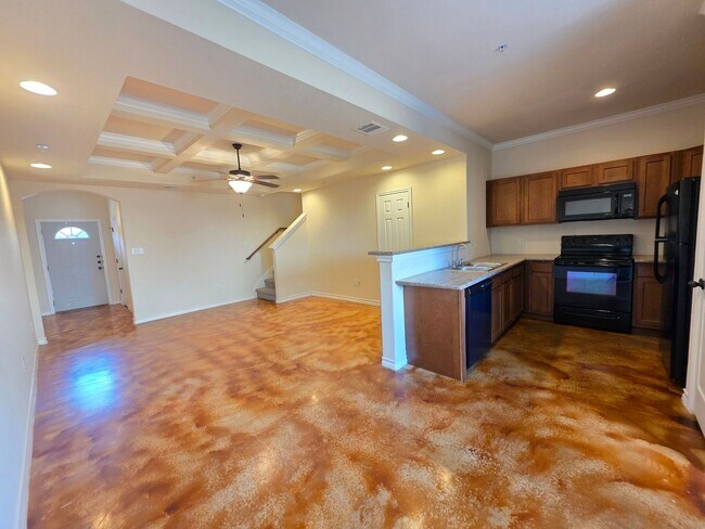 Foto del edificio - Town home for rent
