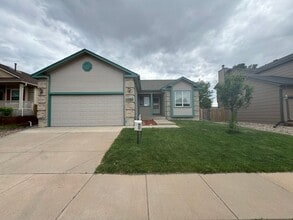 Building Photo - 6955 Bonnie Brae Ln