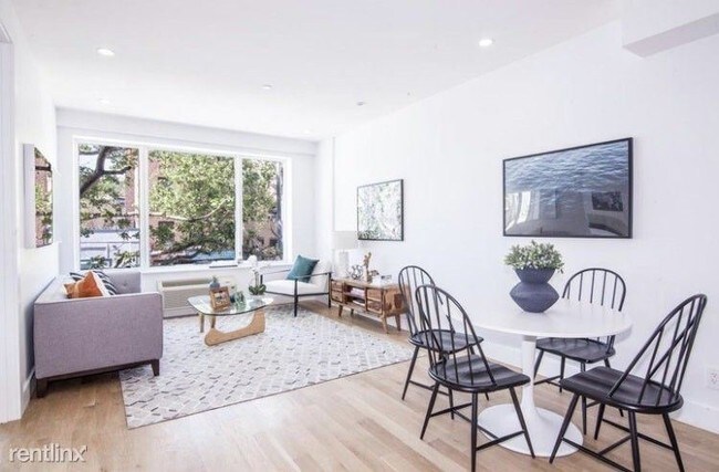 Building Photo - 1 br, 1 bath Apartment - 806 Dekalb Ave