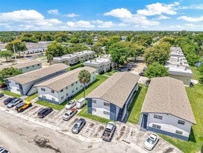 Building Photo - 861 SW 74th Terrace