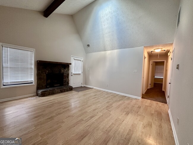 Building Photo - 1485 S Diane Ct