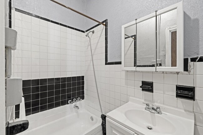 Photo - 61 Clendenny Ave Townhome